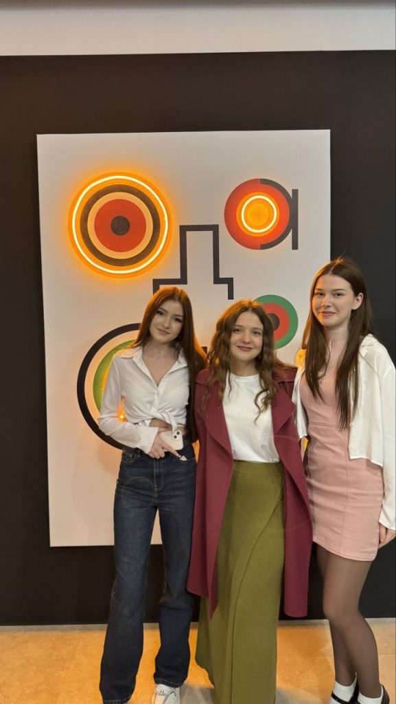 photo_2026-04-09_23-30-14